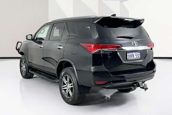 2022 Toyota FORTUNER GXL PREMIUM INTERIOR GUN156R