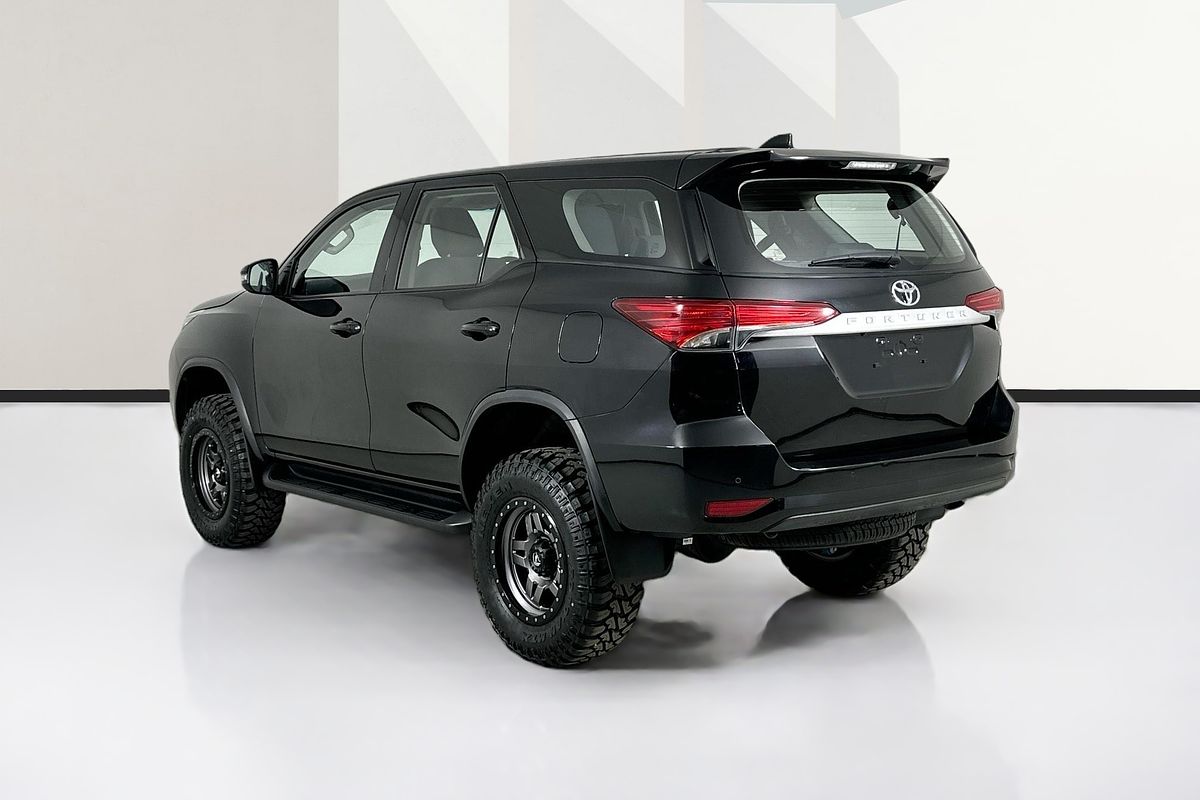 2023 Toyota Fortuner GX GUN156R