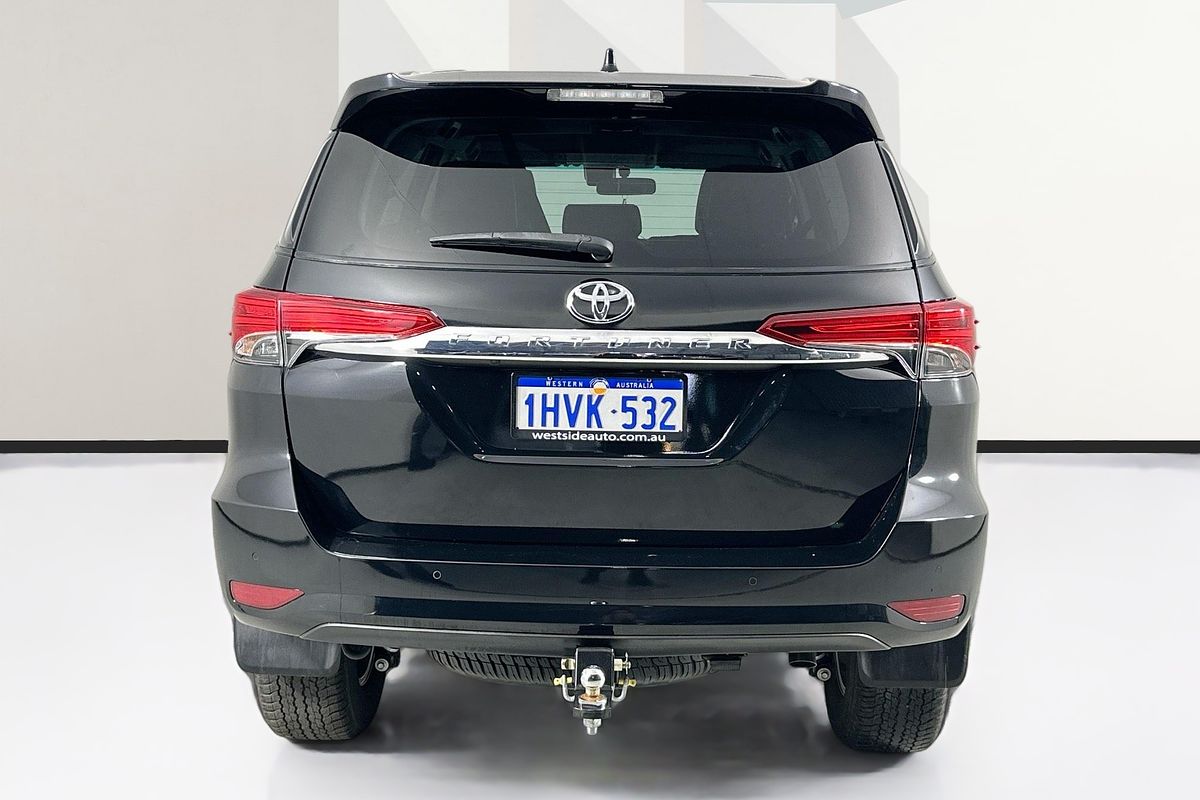 2022 Toyota FORTUNER GXL PREMIUM INTERIOR GUN156R