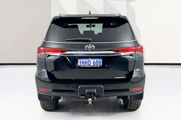 2016 Toyota FORTUNER CRUSADE GUN156R