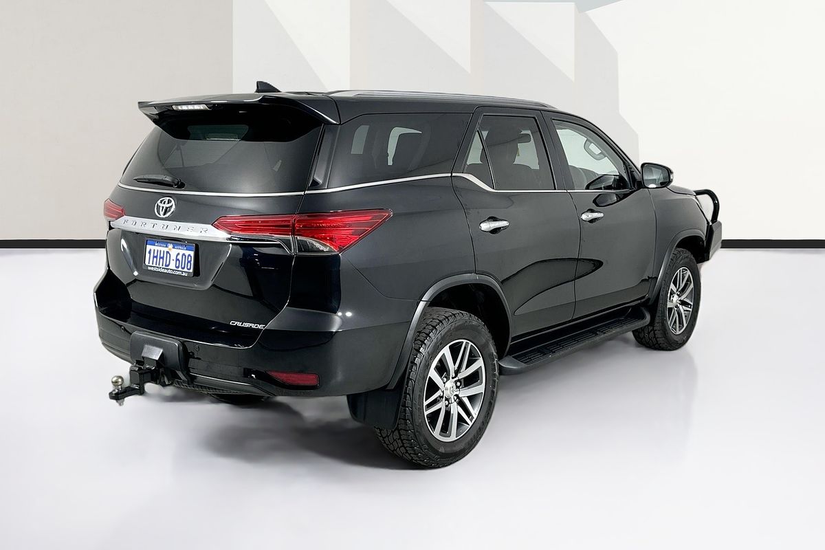 2016 Toyota FORTUNER CRUSADE GUN156R