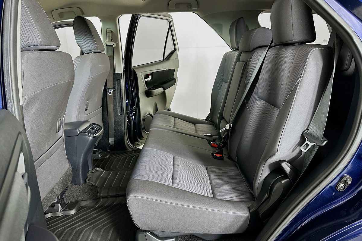 2021 Toyota FORTUNER GX GUN156R