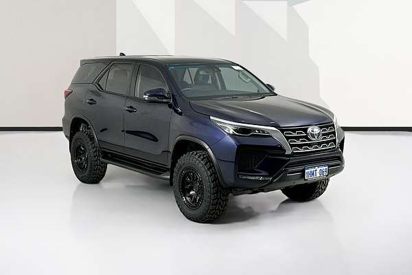 2021 Toyota FORTUNER GX GUN156R