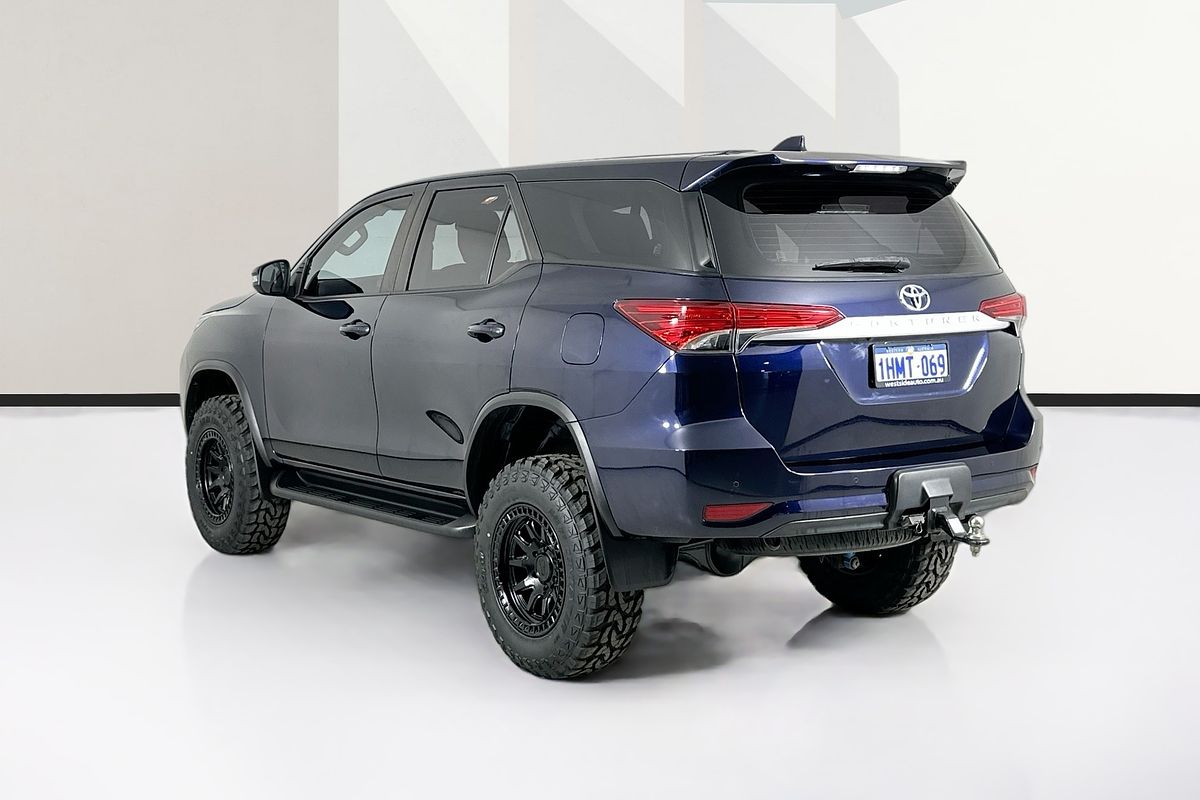 2021 Toyota FORTUNER GX GUN156R
