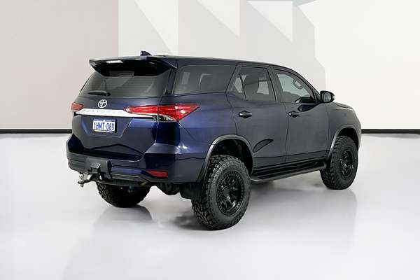 2021 Toyota FORTUNER GX GUN156R