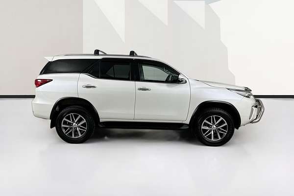 2017 Toyota FORTUNER CRUSADE GUN156R MY18