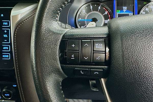 2017 Toyota FORTUNER CRUSADE GUN156R MY18