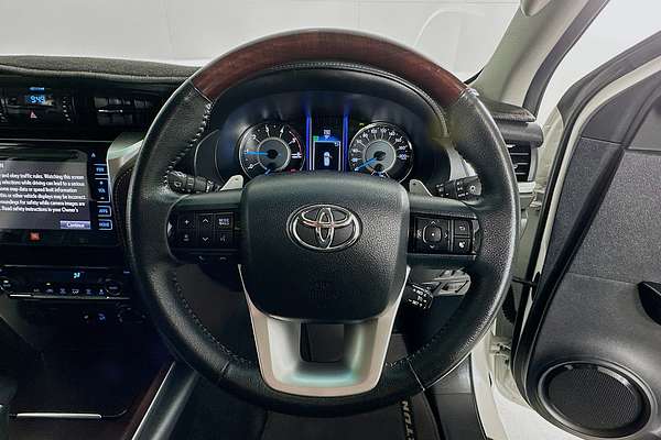 2017 Toyota FORTUNER CRUSADE GUN156R MY18