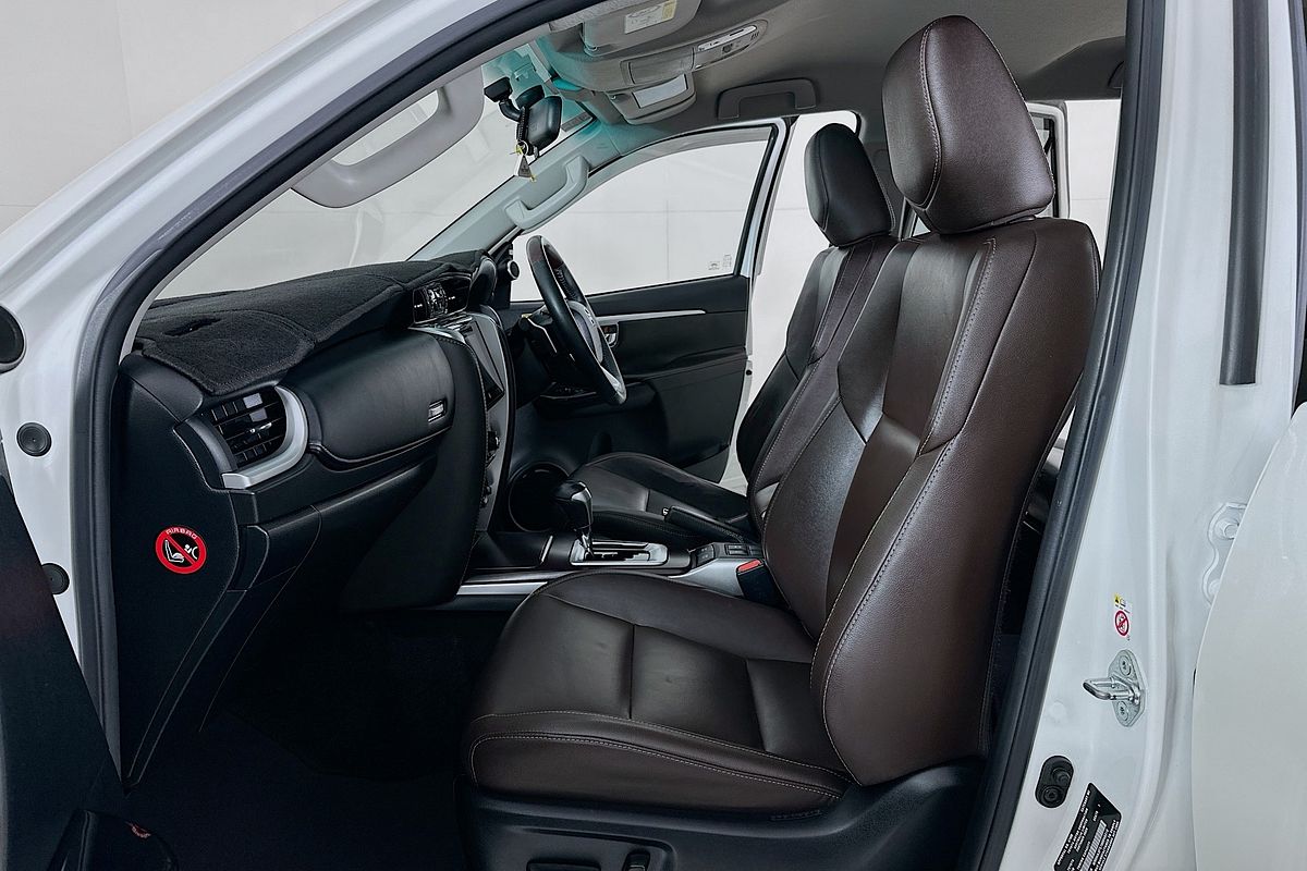 2017 Toyota FORTUNER CRUSADE GUN156R MY18