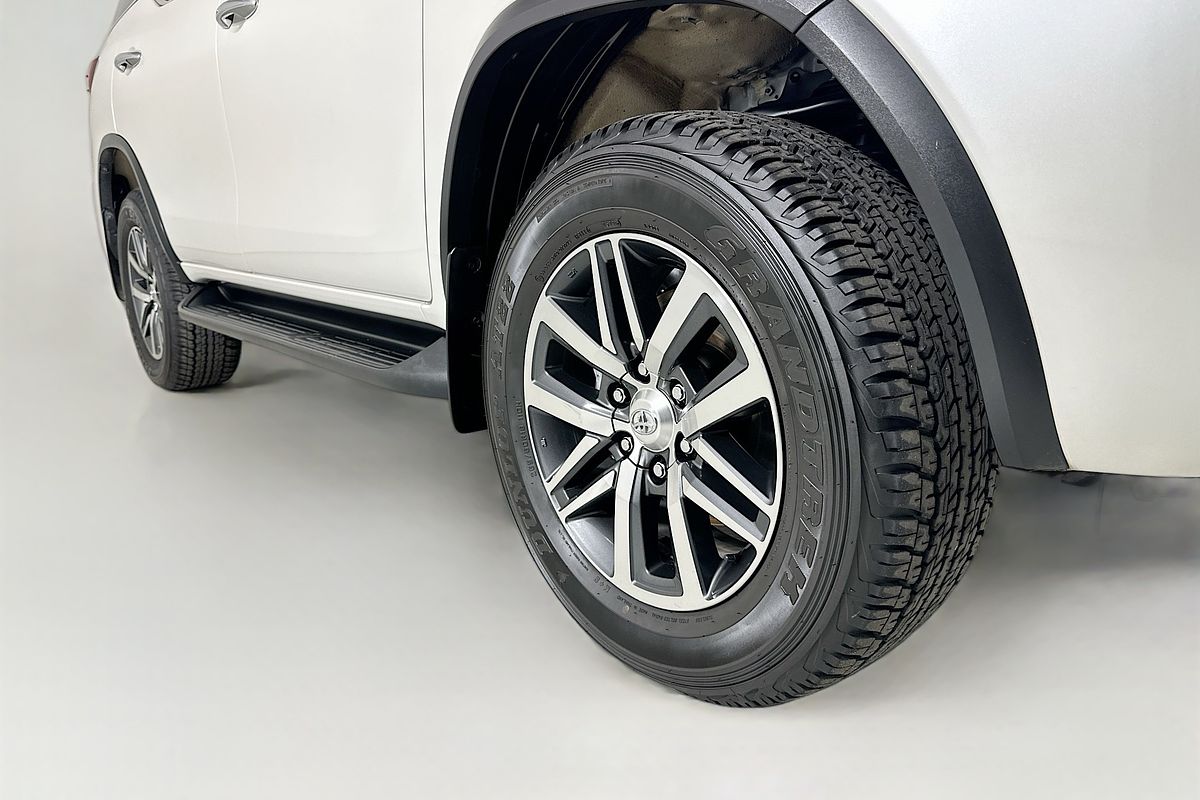 2017 Toyota FORTUNER CRUSADE GUN156R MY18