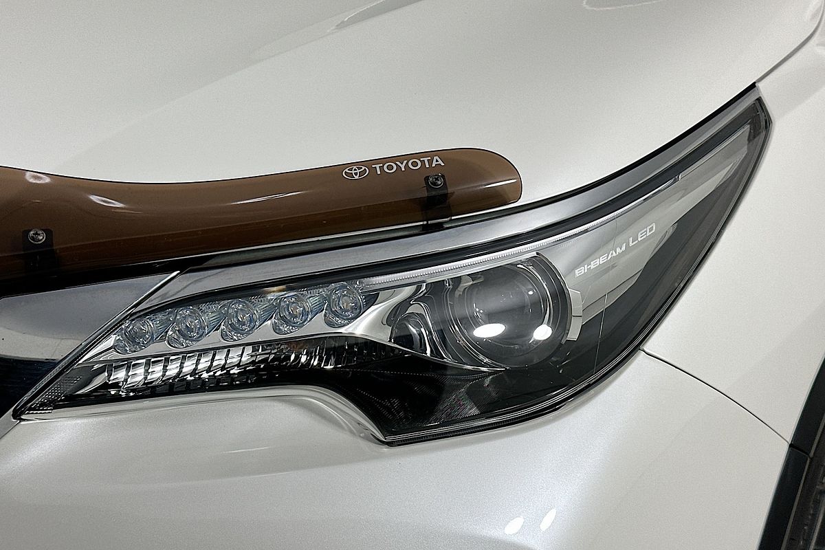 2017 Toyota FORTUNER CRUSADE GUN156R MY18