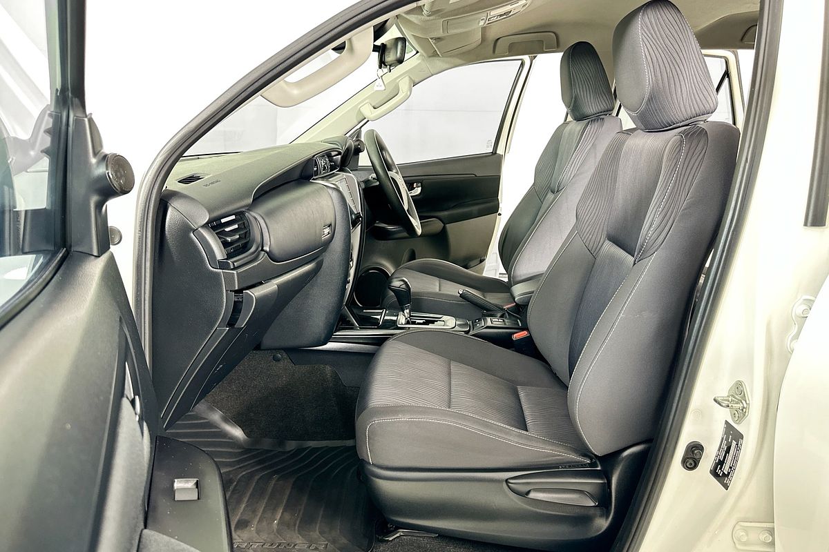 2021 Toyota FORTUNER GX GUN156R