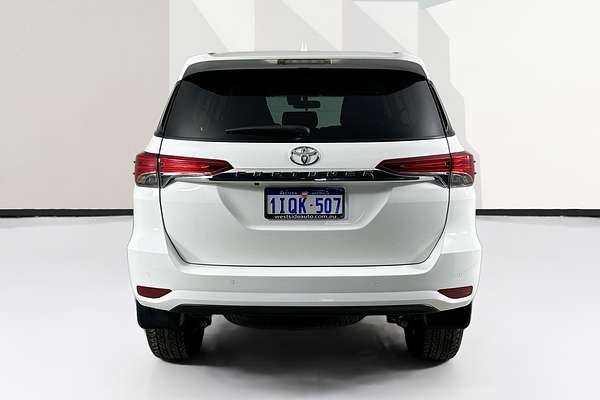 2023 Toyota FORTUNER GXL PREMIUM INTERIOR GUN156R