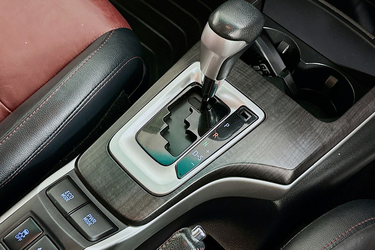 2019 Toyota FORTUNER CRUSADE GUN156R