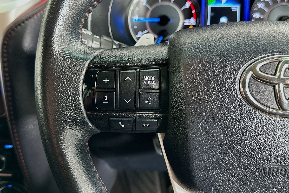 2019 Toyota FORTUNER CRUSADE GUN156R