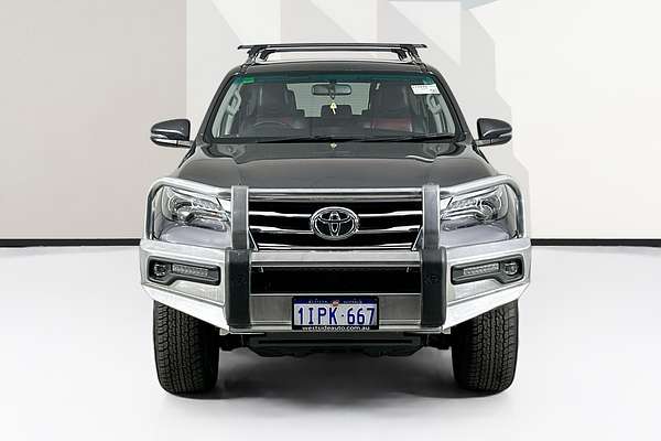2019 Toyota FORTUNER CRUSADE GUN156R