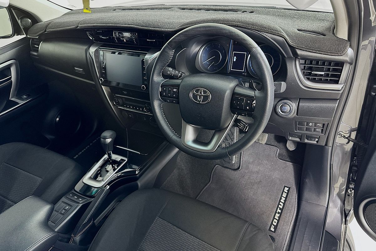 2024 Toyota Fortuner GXL GUN156R