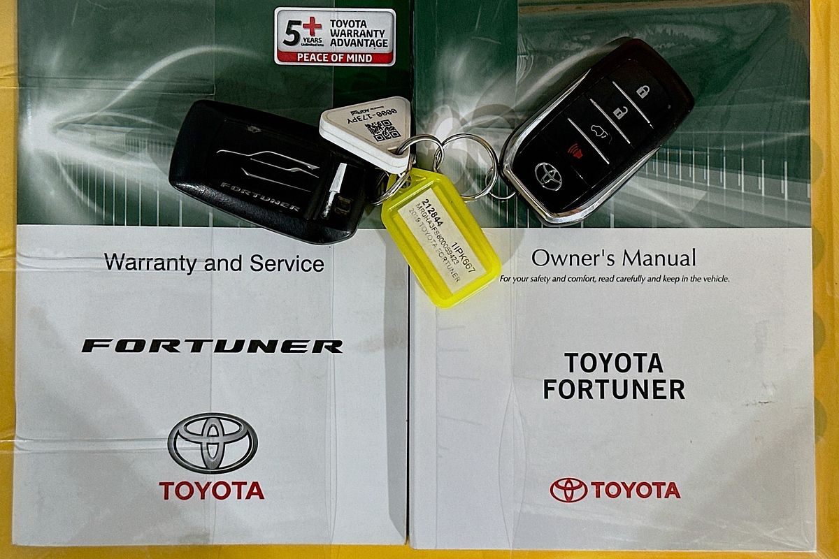 2019 Toyota FORTUNER CRUSADE GUN156R