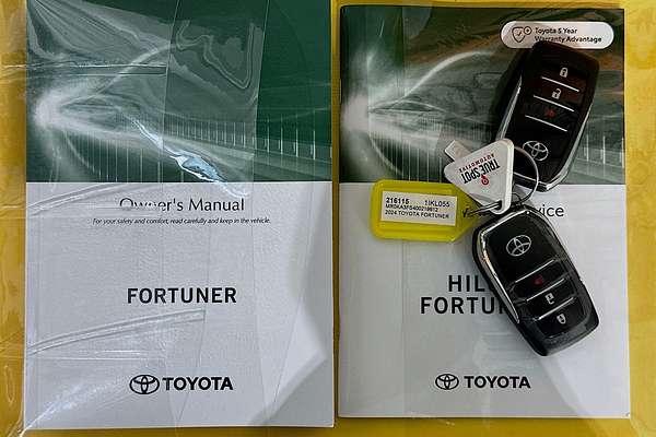 2024 Toyota Fortuner GXL GUN156R