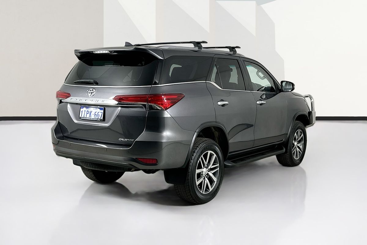 2019 Toyota FORTUNER CRUSADE GUN156R