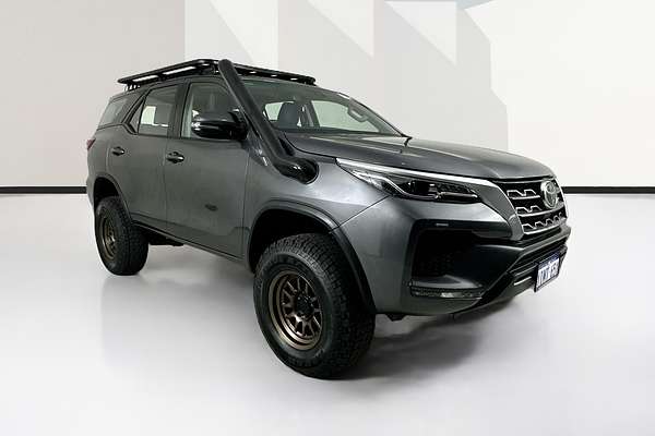 2022 Toyota FORTUNER GX GUN156R
