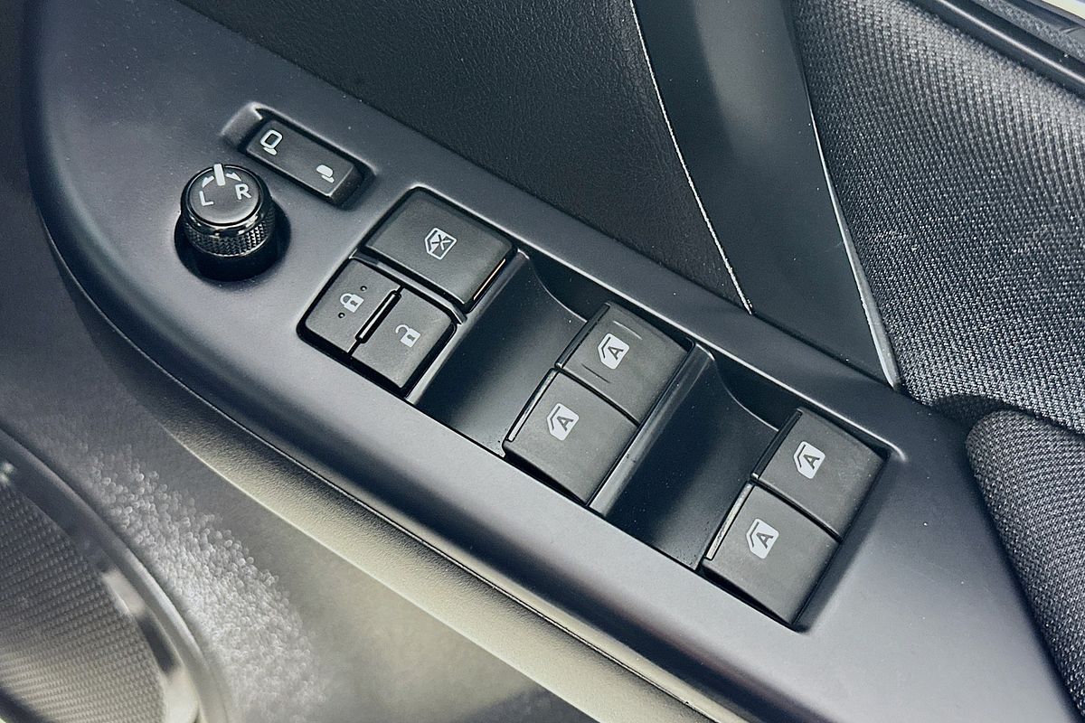 2022 Toyota FORTUNER GX GUN156R