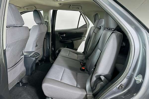 2022 Toyota FORTUNER GX GUN156R