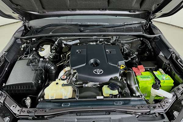 2020 Toyota FORTUNER CRUSADE GUN156R