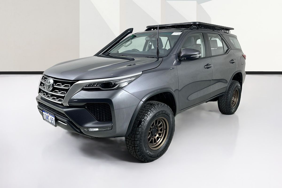 2022 Toyota FORTUNER GX GUN156R