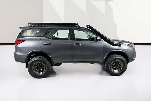 2022 Toyota FORTUNER GX GUN156R