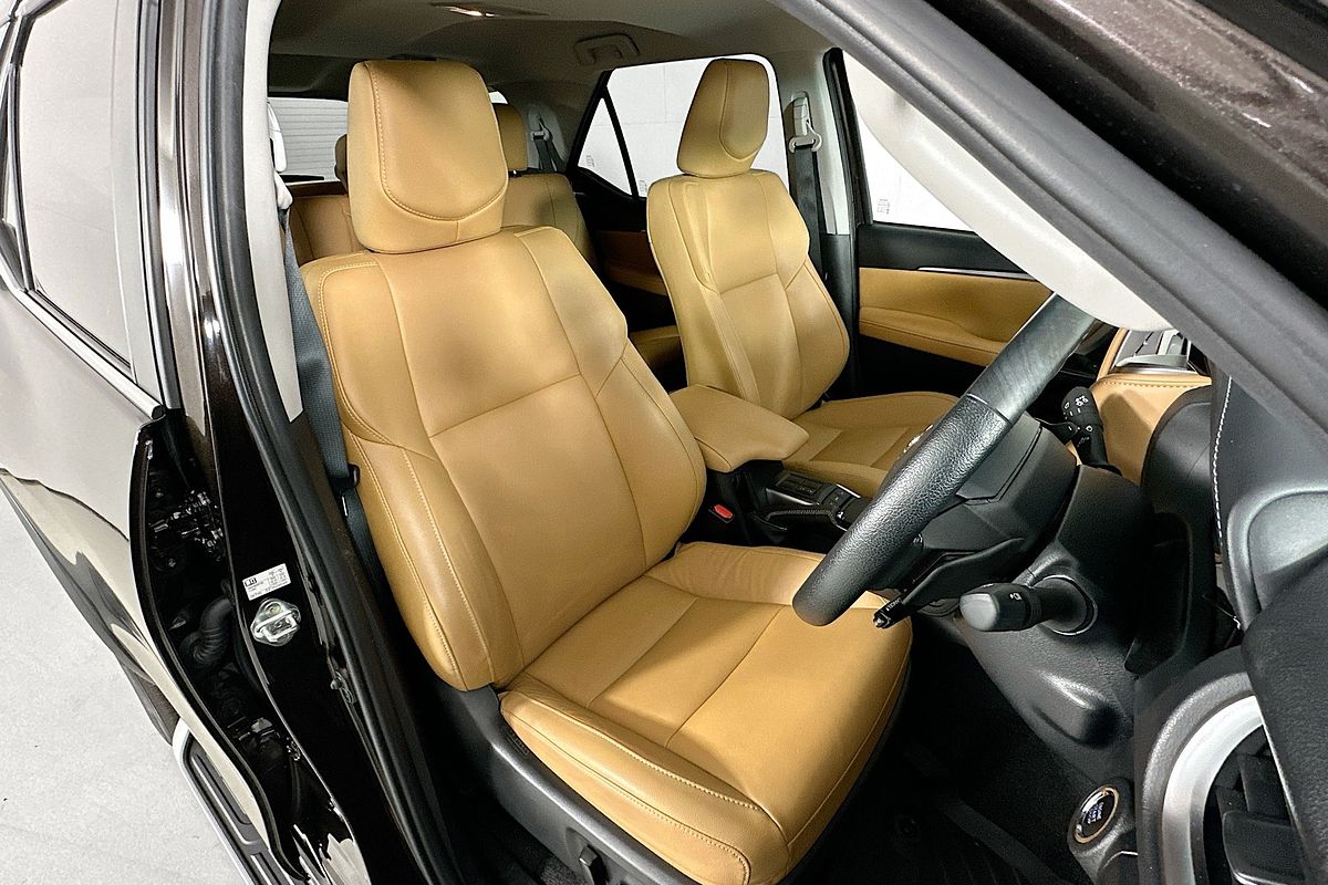 2024 Toyota FORTUNER CRUSADE GUN156R