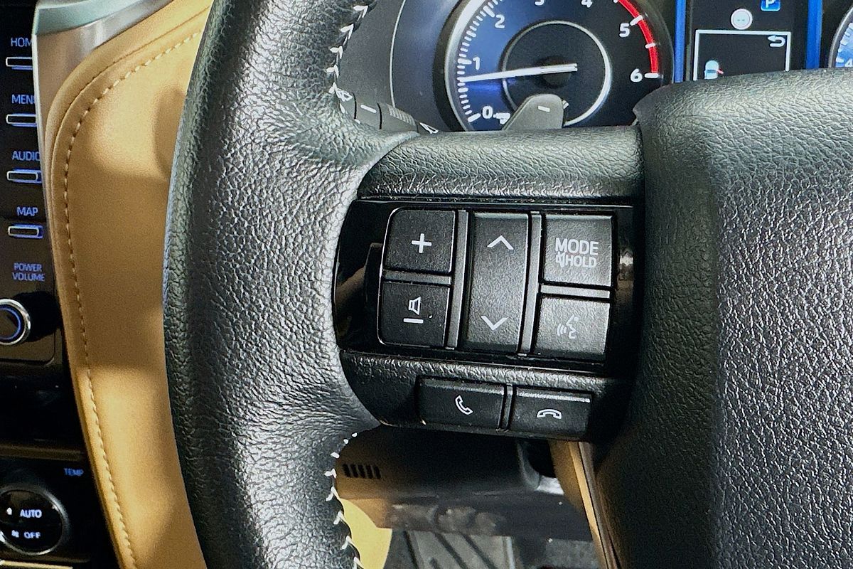2024 Toyota FORTUNER CRUSADE GUN156R