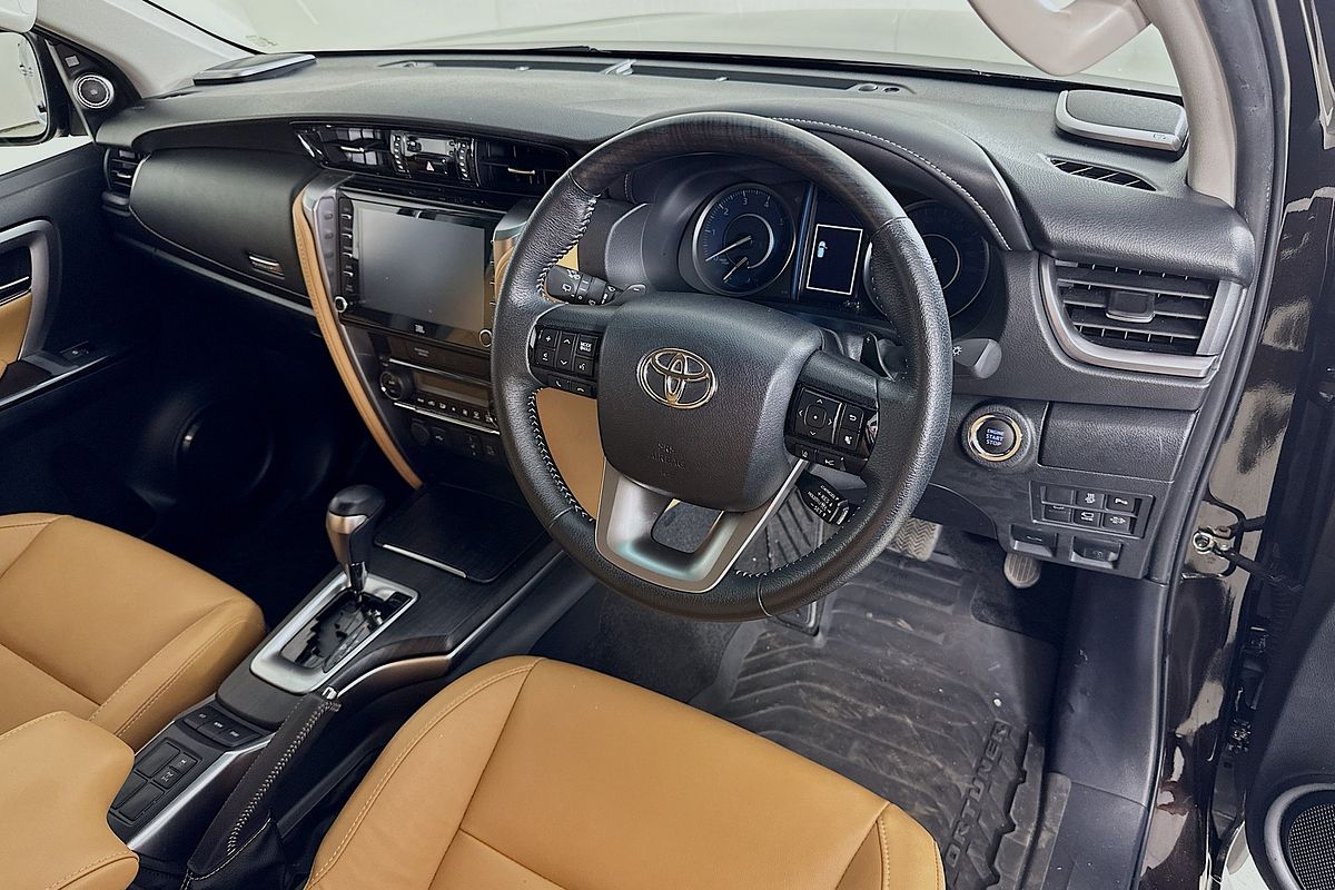 2024 Toyota FORTUNER CRUSADE GUN156R