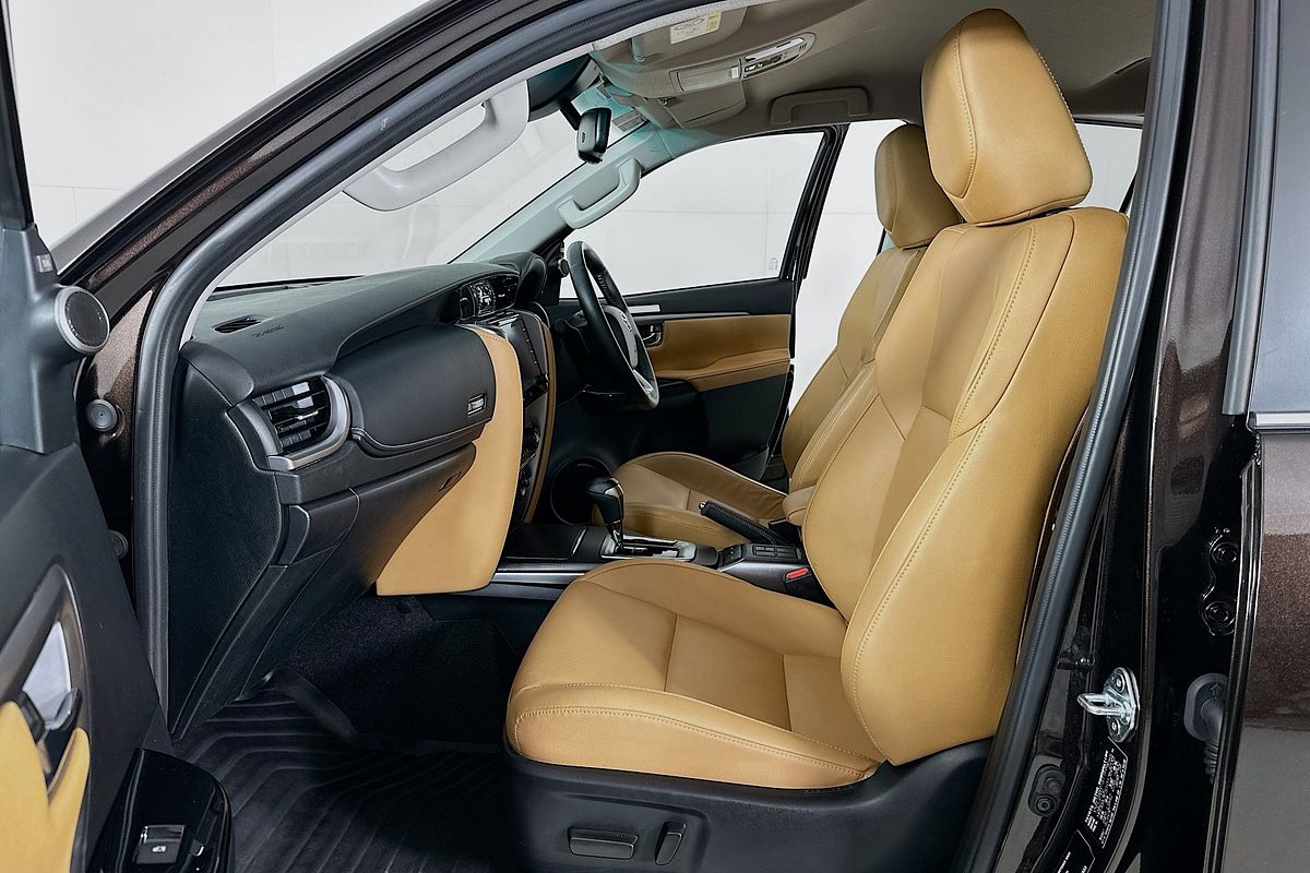 2024 Toyota FORTUNER CRUSADE GUN156R