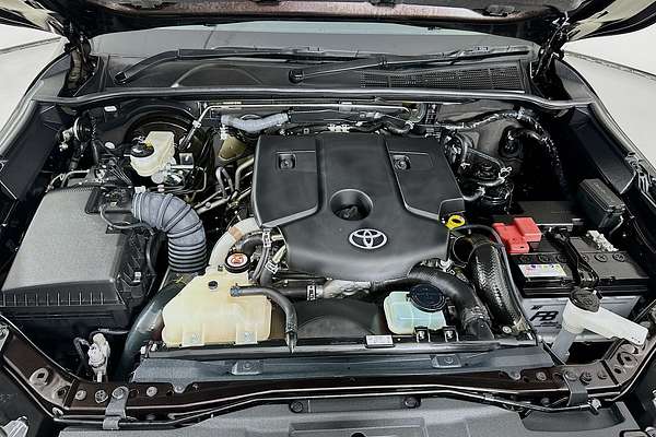 2024 Toyota FORTUNER CRUSADE GUN156R