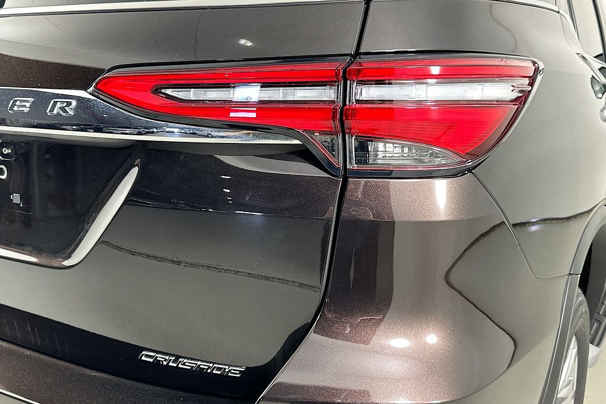 2024 Toyota FORTUNER CRUSADE GUN156R