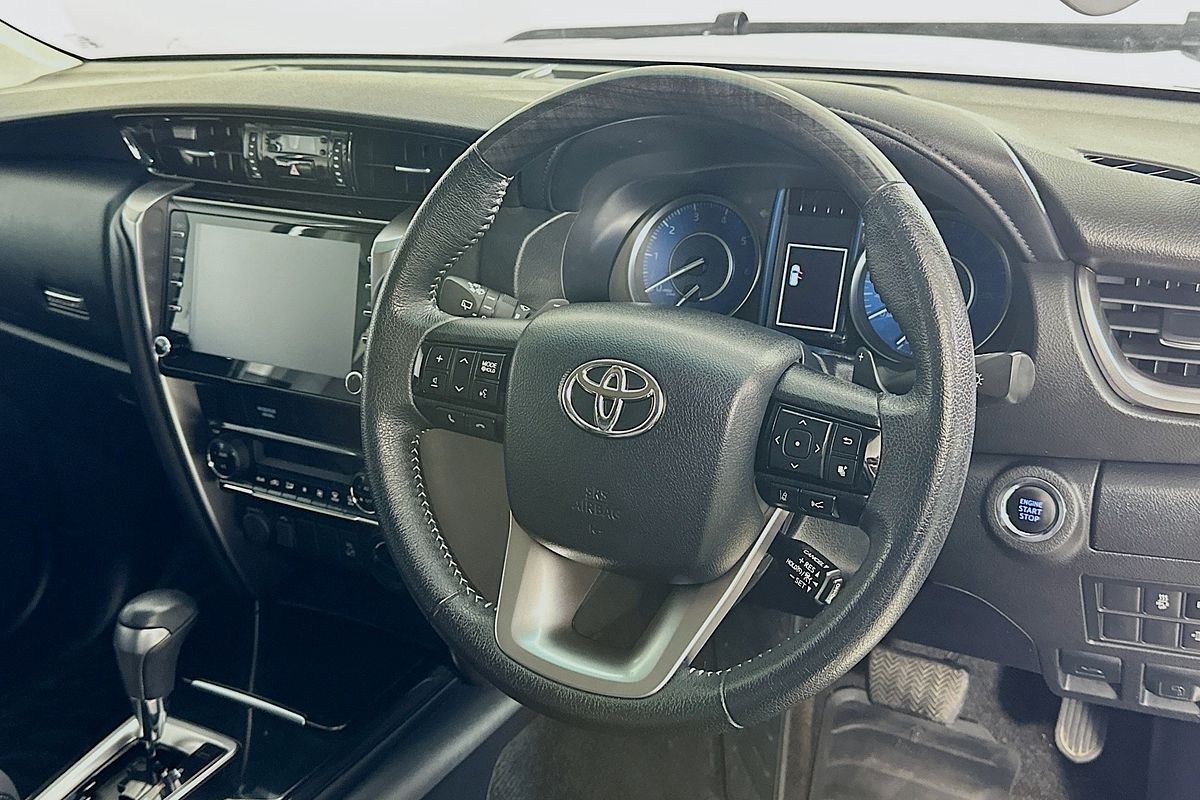 2022 Toyota FORTUNER GXL GUN156R