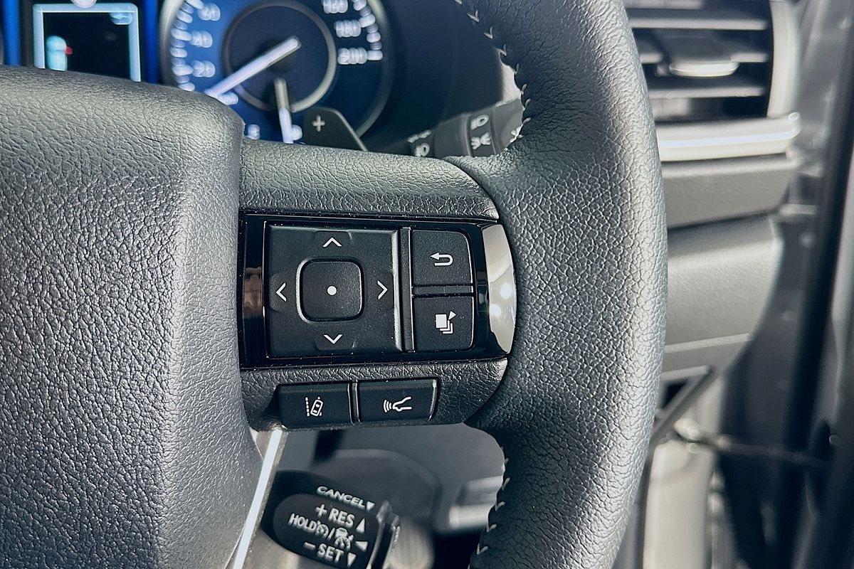2025 Toyota FORTUNER GXL GUN156R