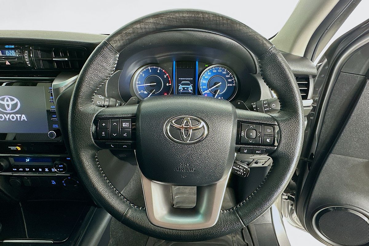 2022 Toyota FORTUNER GXL GUN156R