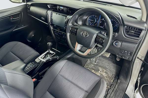 2022 Toyota FORTUNER GX GUN156R