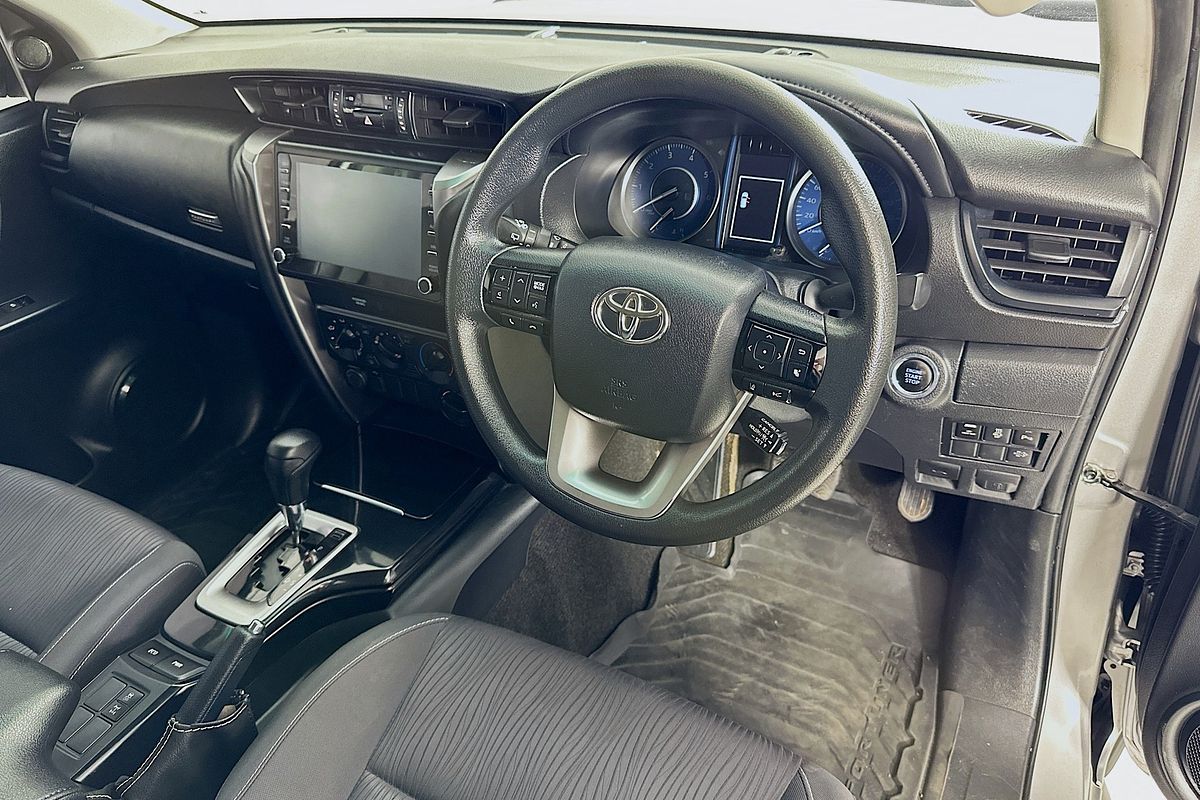 2022 Toyota FORTUNER GX GUN156R