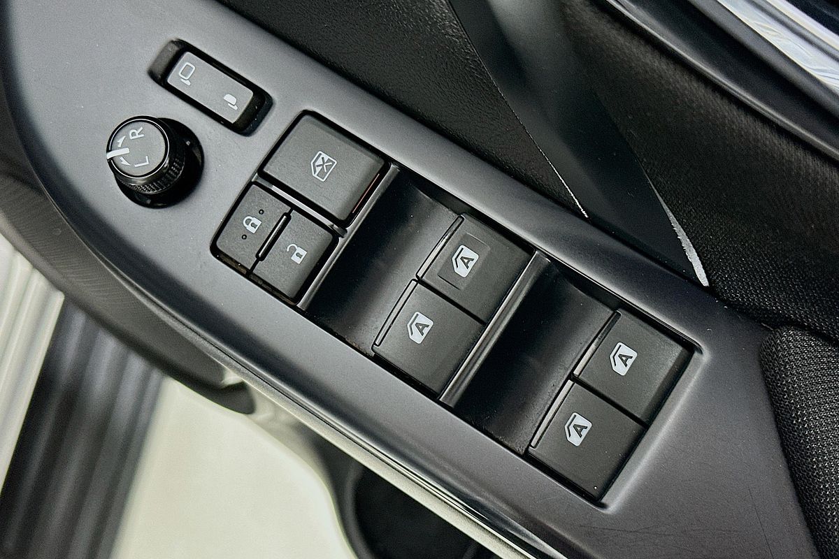 2022 Toyota FORTUNER GX GUN156R