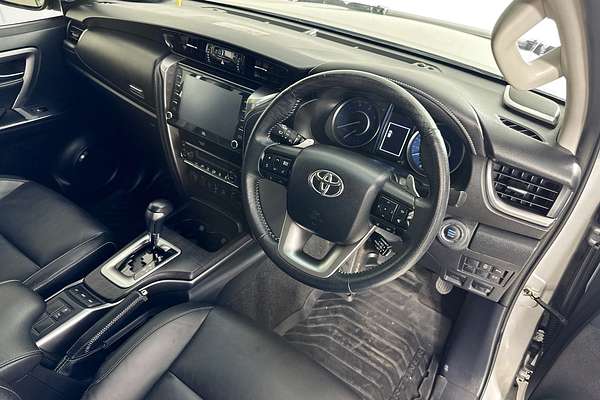 2021 Toyota FORTUNER CRUSADE GUN156R