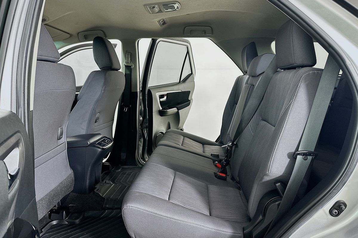 2022 Toyota FORTUNER GXL GUN156R