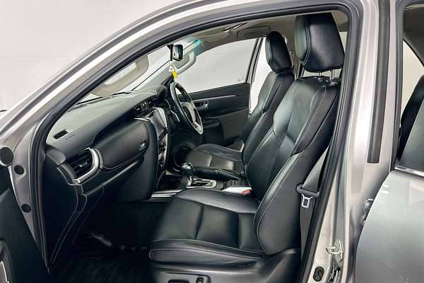 2021 Toyota FORTUNER CRUSADE GUN156R