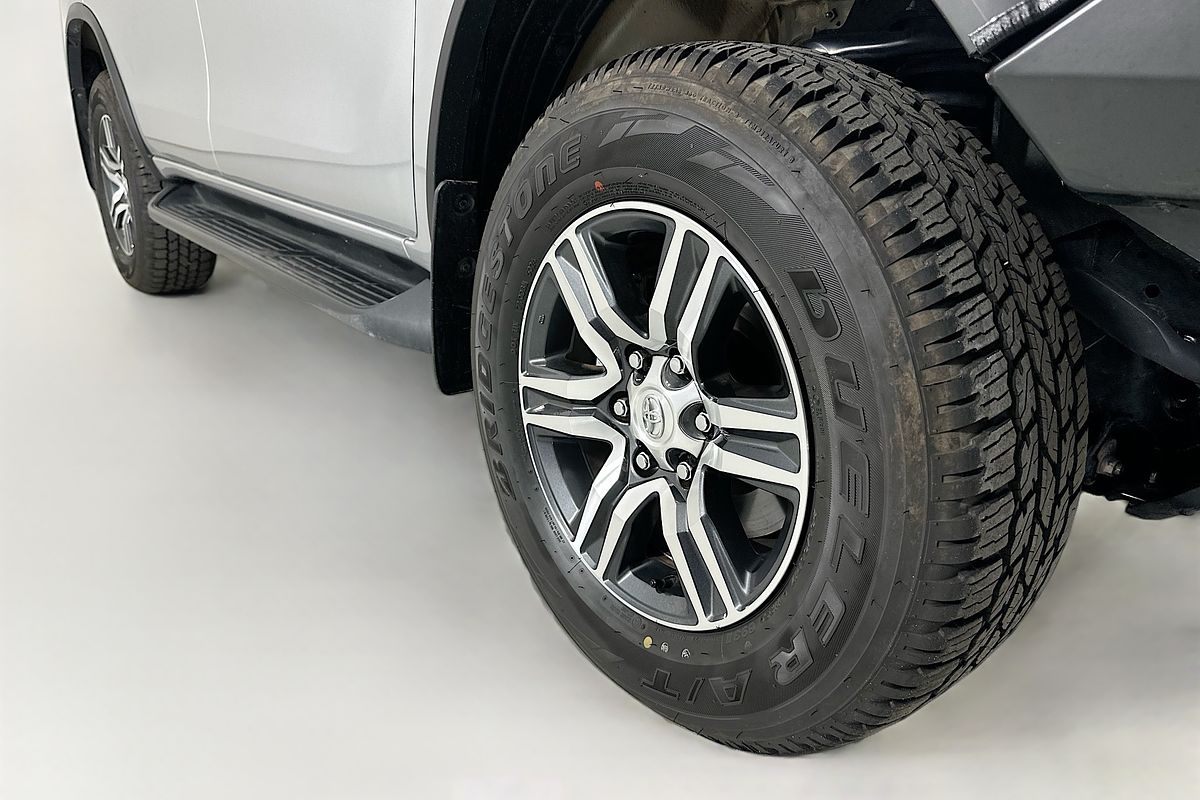 2025 Toyota FORTUNER GXL GUN156R