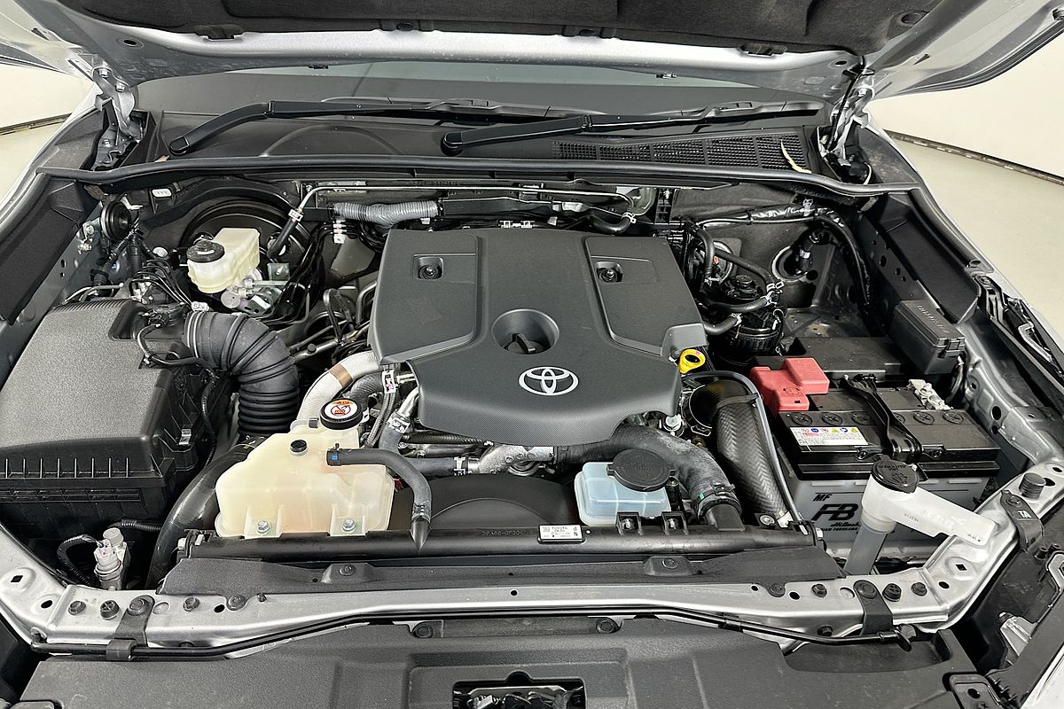 2025 Toyota FORTUNER GXL GUN156R