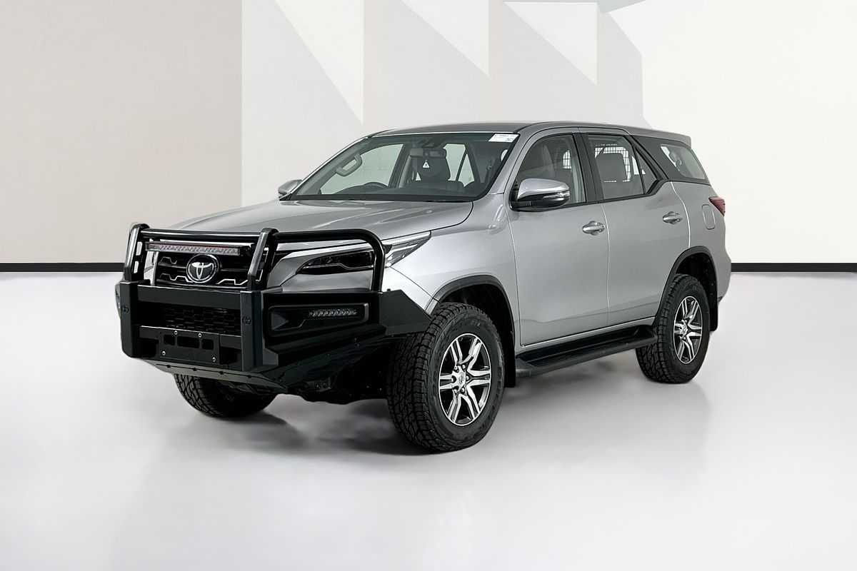 2022 Toyota FORTUNER GX GUN156R
