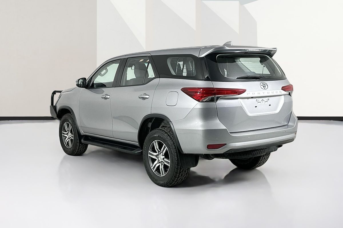 2022 Toyota FORTUNER GX GUN156R