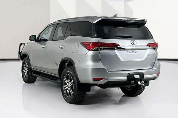 2022 Toyota FORTUNER GXL GUN156R